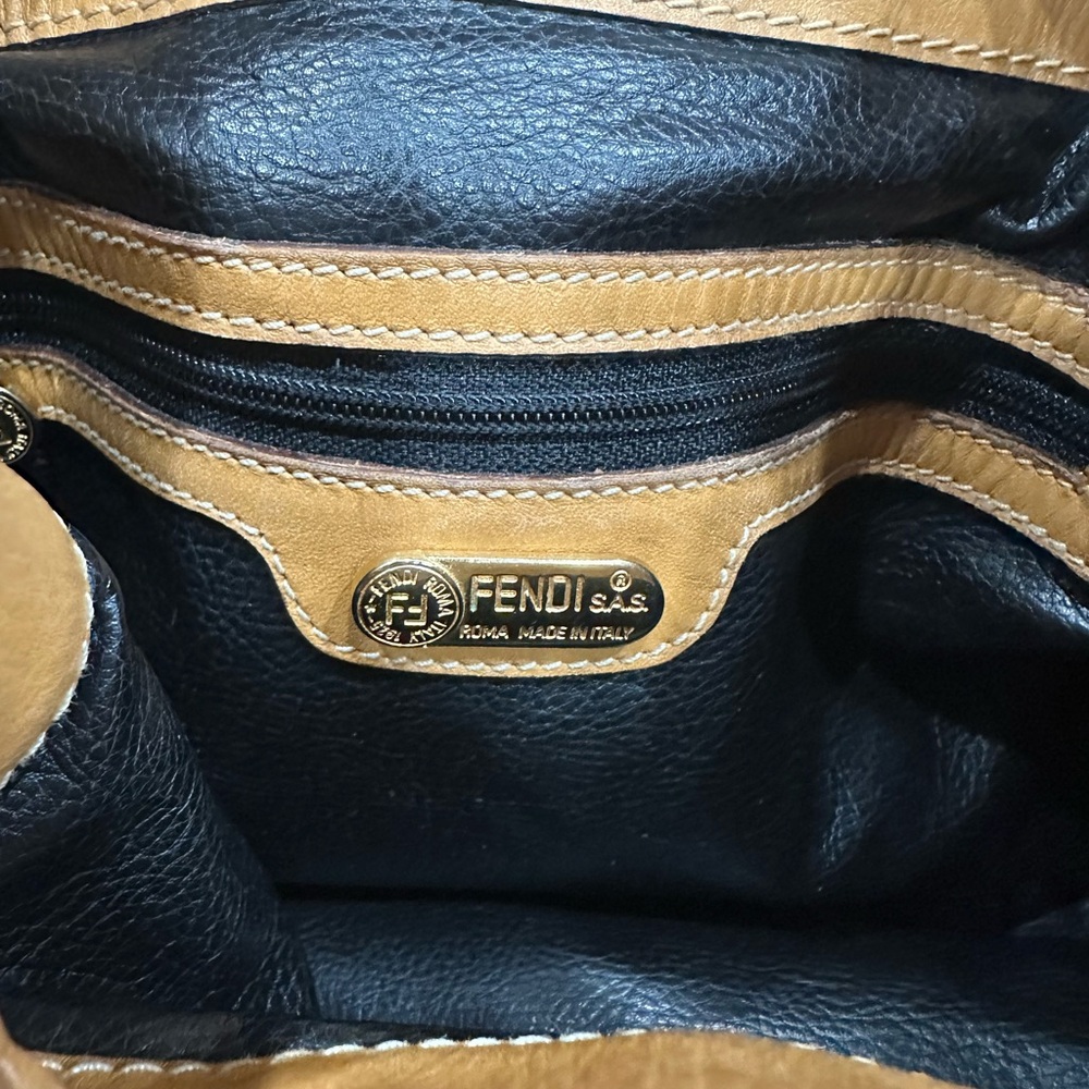 Fendi Tan and Black Striped Drawstring Bucket Bag🤎🖤 - Picture 12 of 15